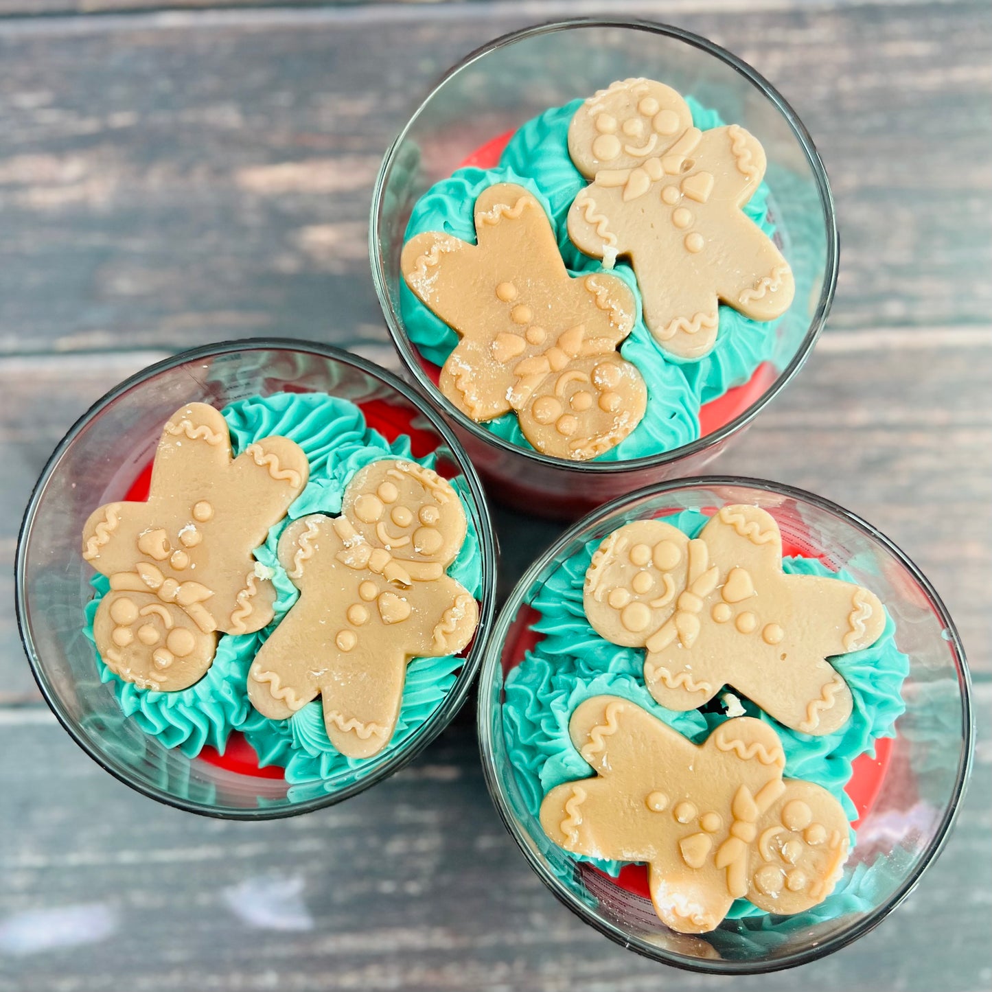Gingerbread Kisses Whipped Candle